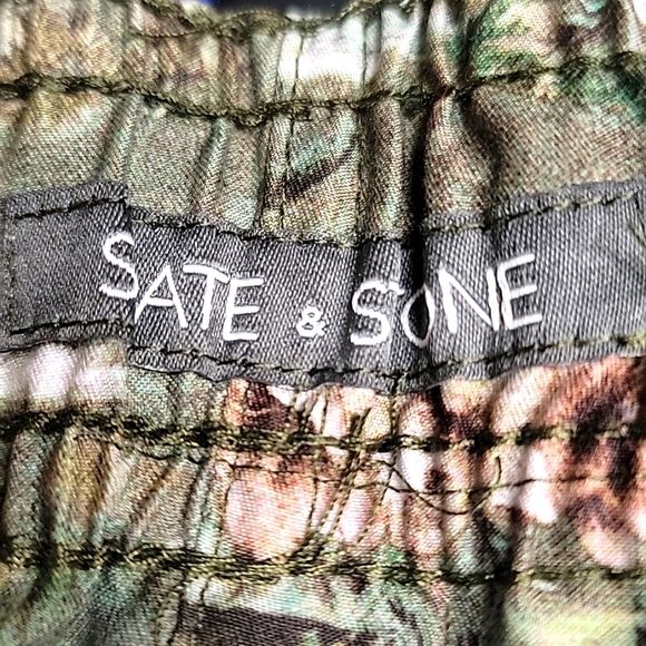 BNWT Slate & Stone Men's Tropical Swim Trunks - Picture 4 of 5